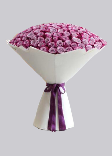 200 Purple Roses Bouquet – 1499 Aed